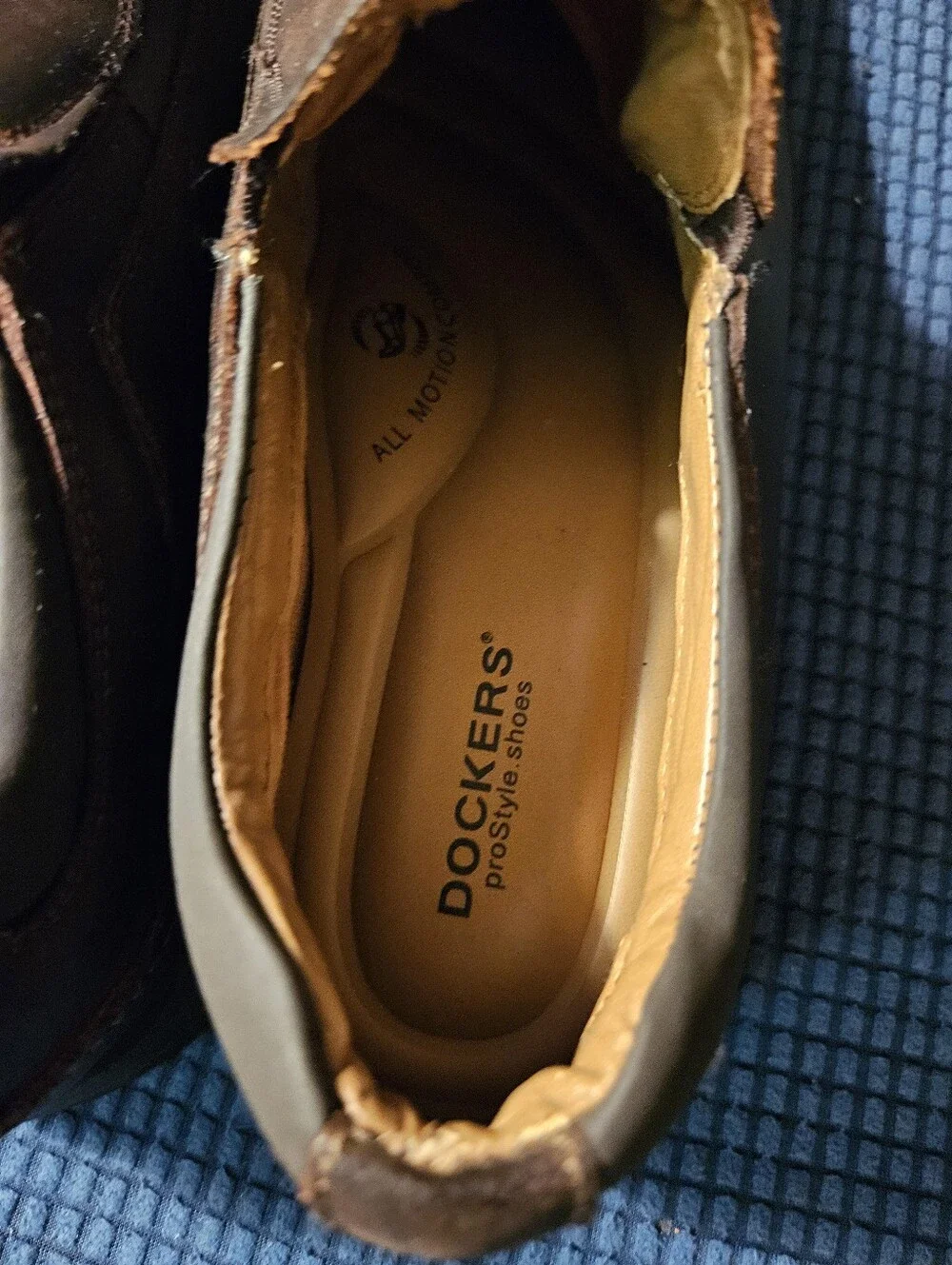 DOCKERS AGENT MENS SIZE 11 LEATHER SLIPON LOAFERS SHOES Brown
